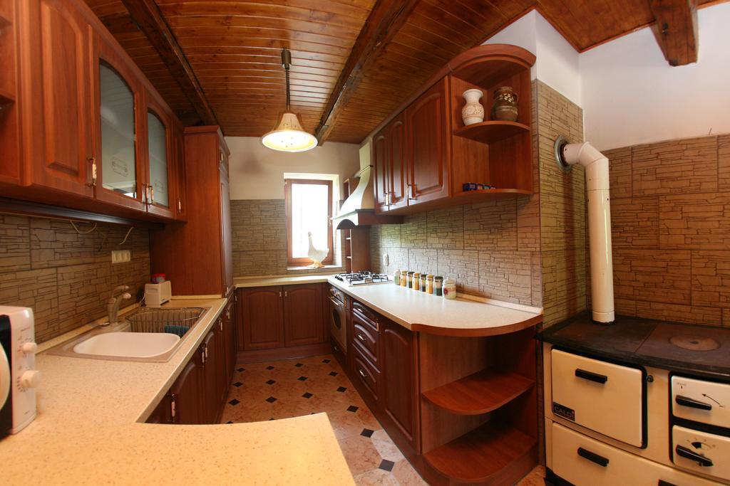 Vila Anastasia Sacarimbu Екстериор снимка